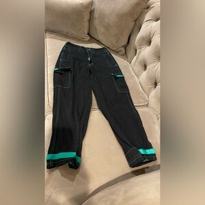 BDG Black Cargo Pants with Green Accents
Gently worn with great condition